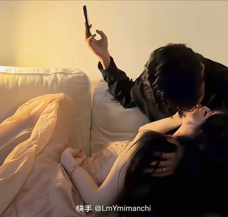 Xuyên Thành Nữ Chính Gặp Bệnh Kiều
