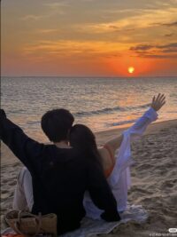 Ảnh bìa của Lòng Người Khó Đoán
