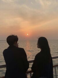 Ảnh bìa của Âm Thầm Quên Anh