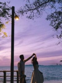 Ảnh bìa của Nữ Hàng Xóm Là Tình Đầu Của Chồng Tôi – Full