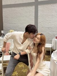Ảnh bìa của Dây Dưa Cả Đời