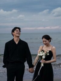 Ảnh bìa của Hạnh Phúc Đến Bất Ngờ