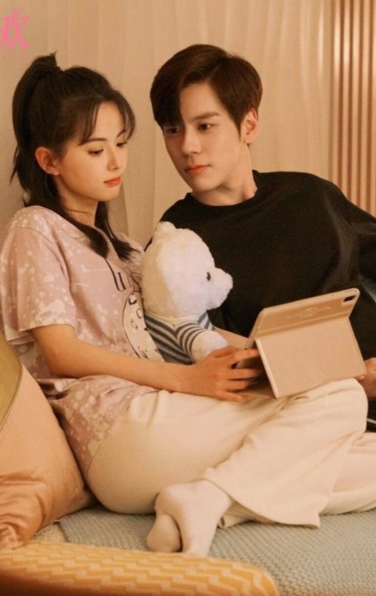 Cánh Cửa Xuyên Không