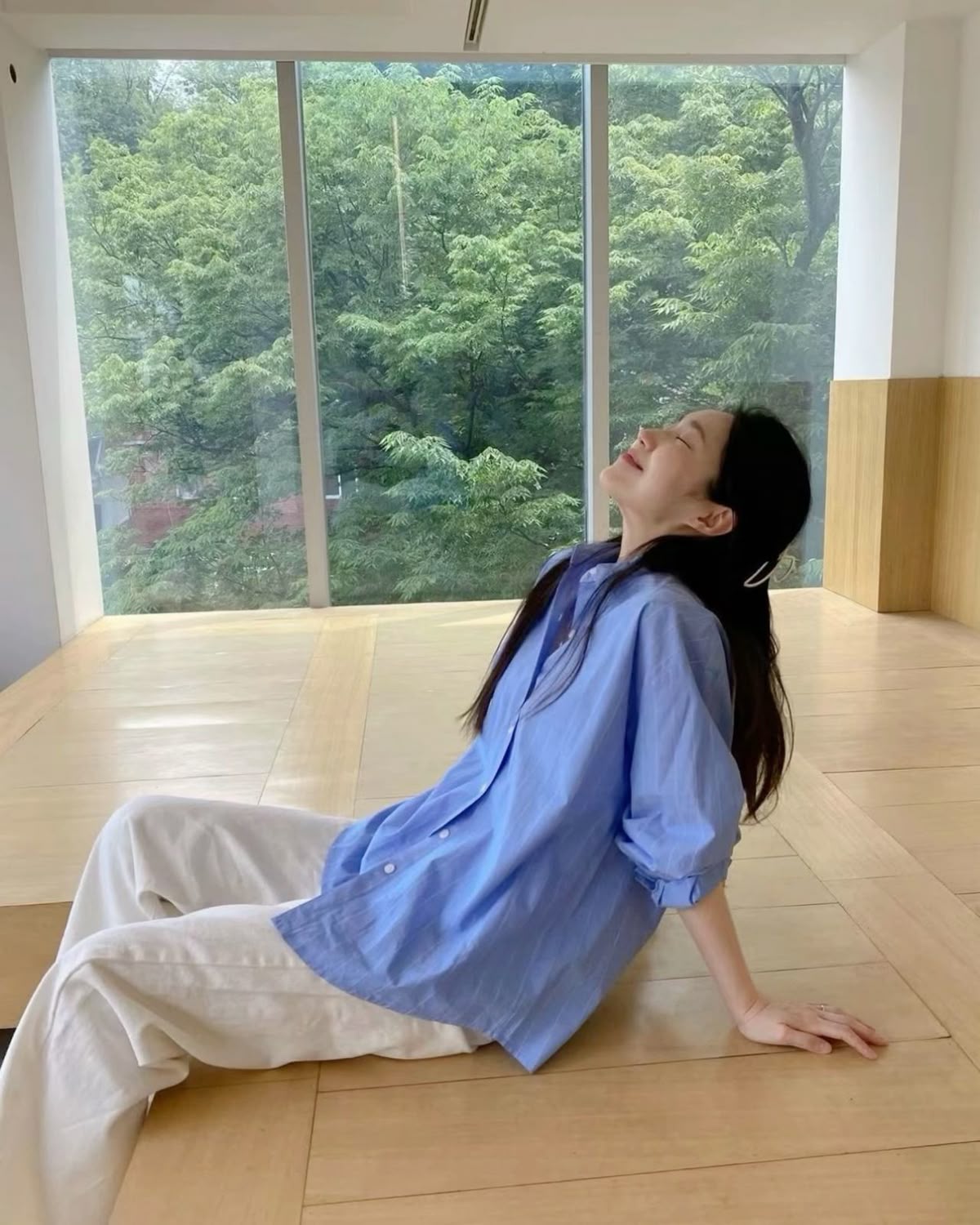 A Hoa Đừng Sợ, Chị Đây Rồi