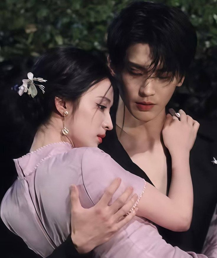 Tổng Tài Bí Mật Yêu Tôi Đã Lâu