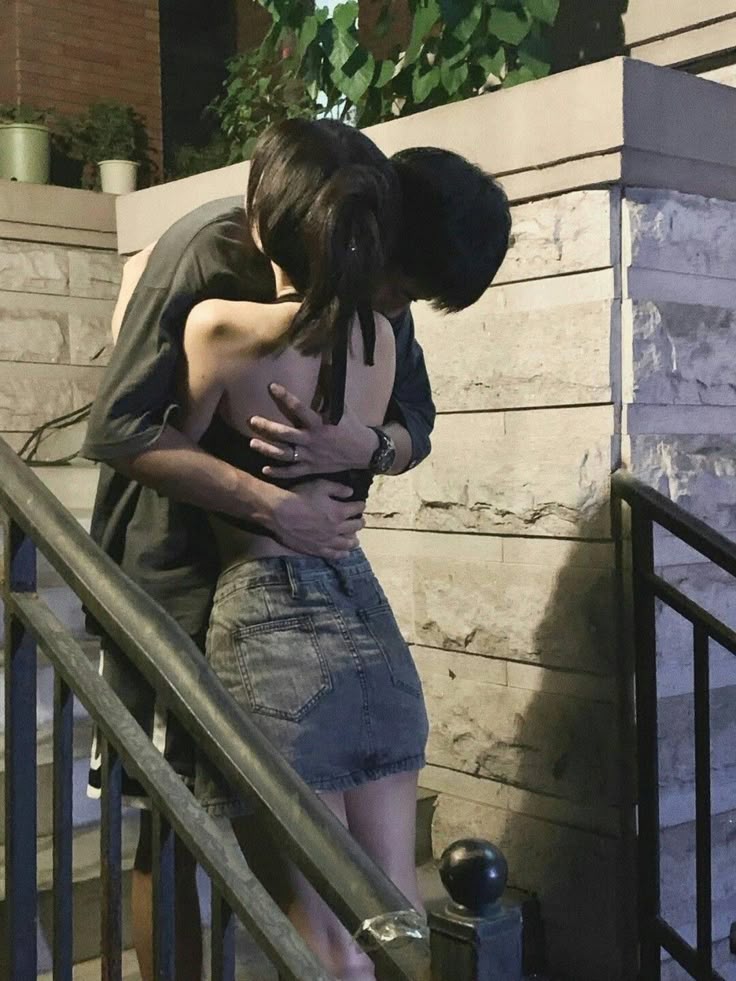 Trả Thù Bạn Gái Cũ Bằng Cách Yêu Lại Từ Đầu