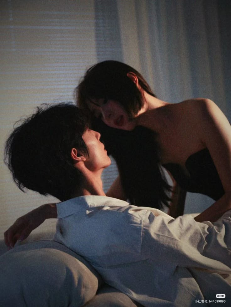 Nữ Phụ Thức Tỉnh Tôi Đá Bay Nam Nữ Chính