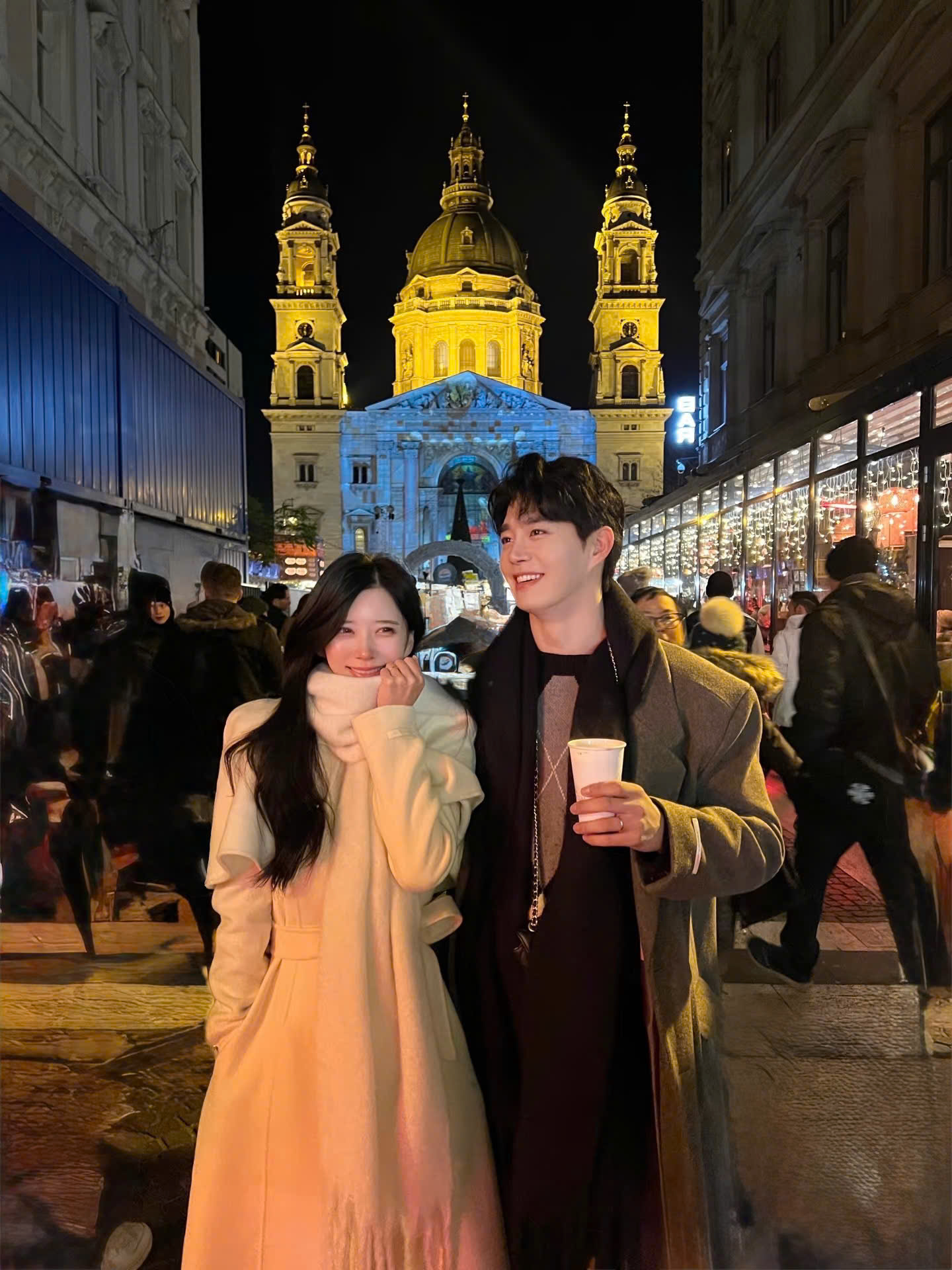 Mèo Tìm Người Yêu Về Cho Tôi