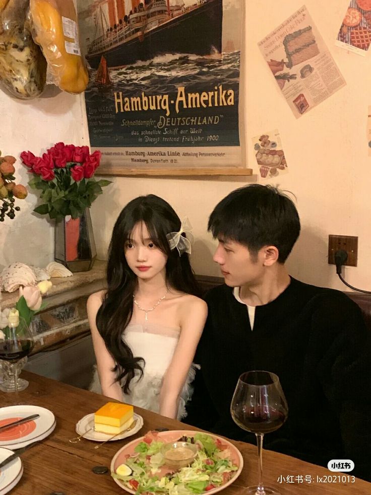 Vô Tình Trở Thành Bạn Cùng Ăn Với Mẹ Crush