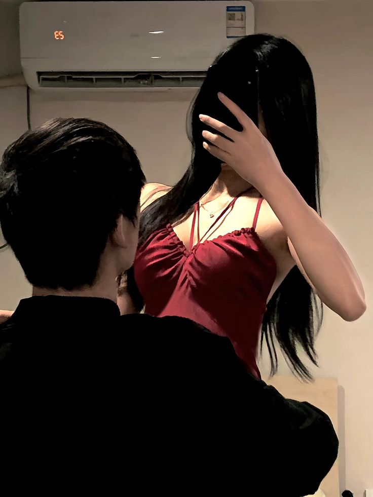 Anh Chỉ Có Mình Em