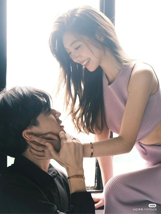 Thay Cháu Gái Nhỏ Kết Hôn