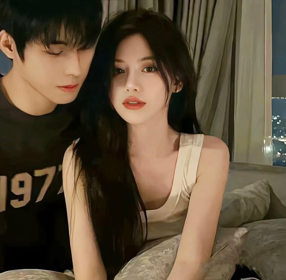 Xuyên Không Thành Cô Vợ Độc Ác Của Nam Chính