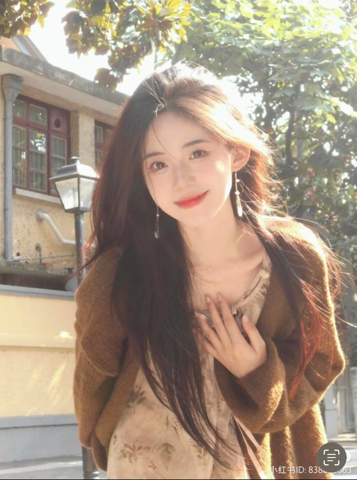 Con Trai Mượn Tiền Ảnh Đế