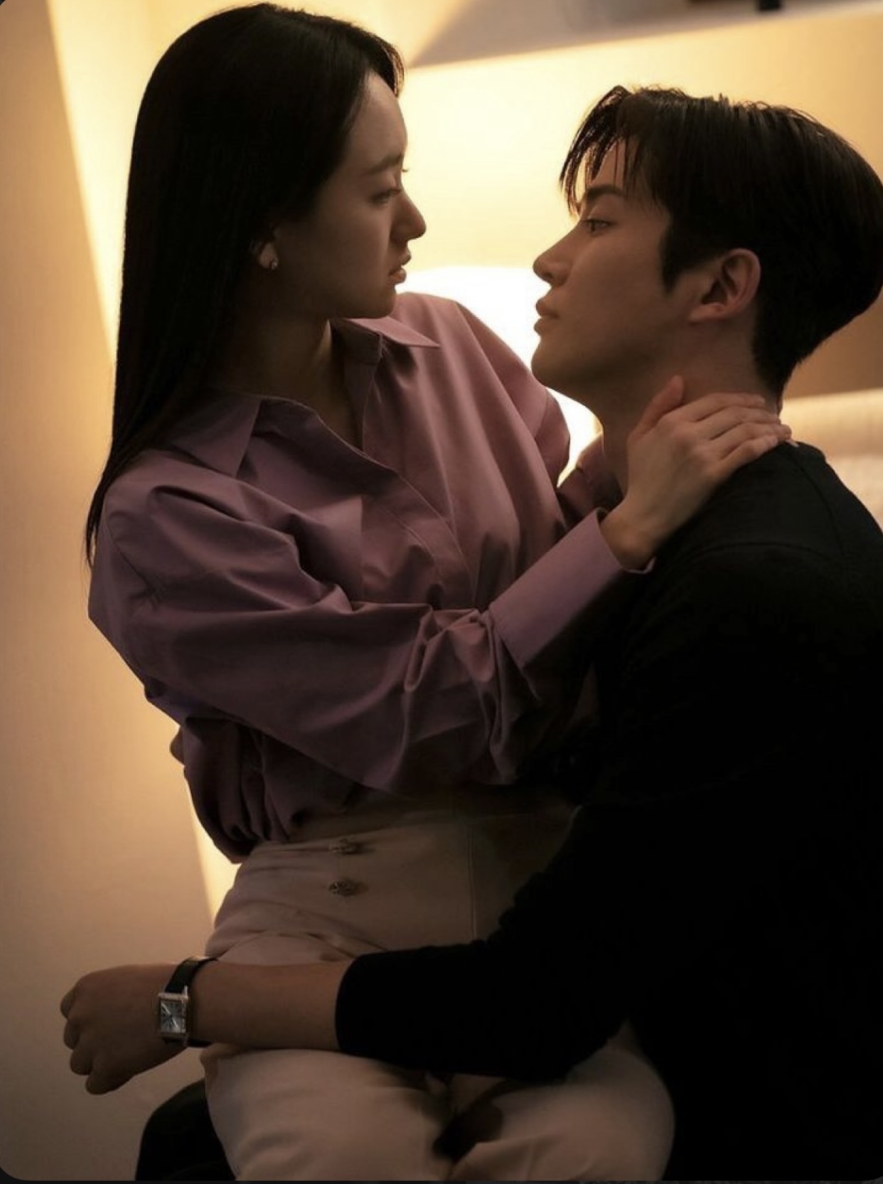 Kết Hôn Và Sinh Con Với Ảnh Đế