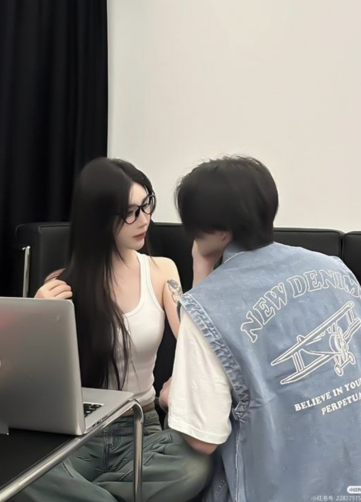 Cha Mẹ Giục Cưới