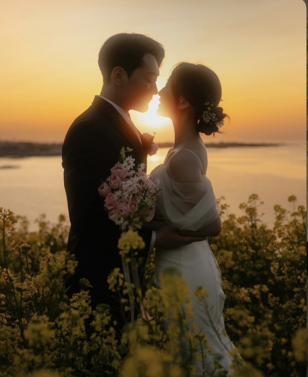 Người Luôn Bỏ Rơi Tôi Là Anh