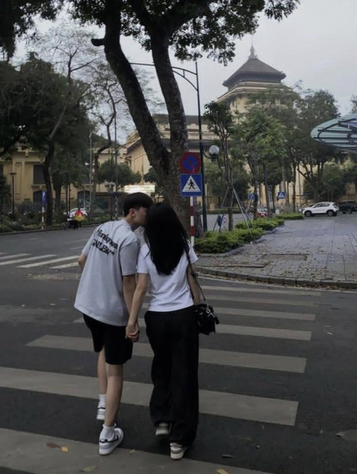 Vị Hôn Phu Vì “Tránh Điều Tiếng” Mà Đẩy Tôi Vào Diện Tinh Giản, Sếp Phát Điên