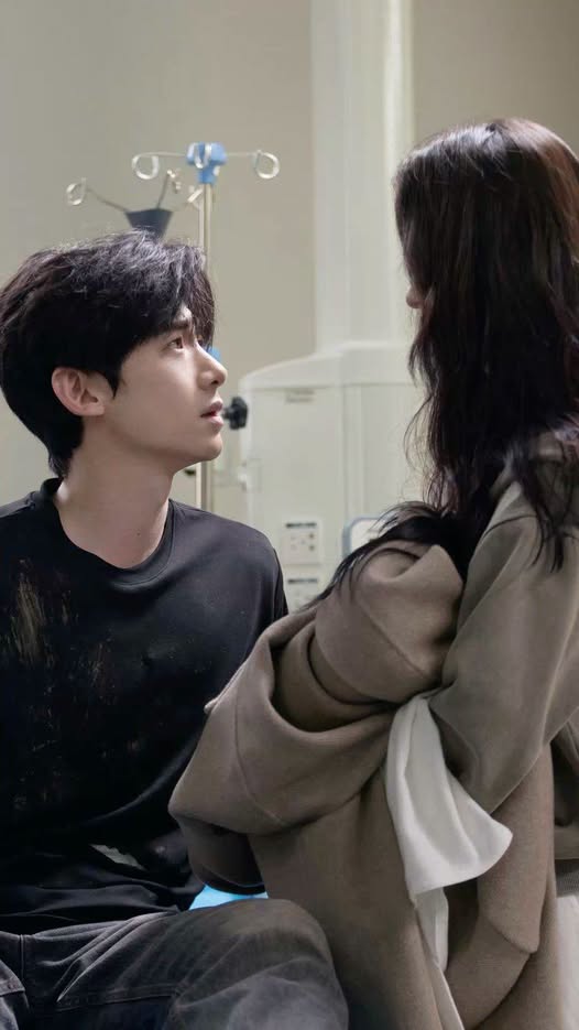 Sau Khi Bị Tổng Tài Xé Hóa Đơn, Tôi Trở Thành Cổ Đông Lớn Nhất